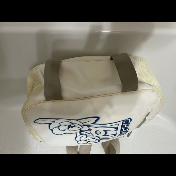 Authentic CHANEL Camellia Sport flower tote bag - Picture 13 of 15